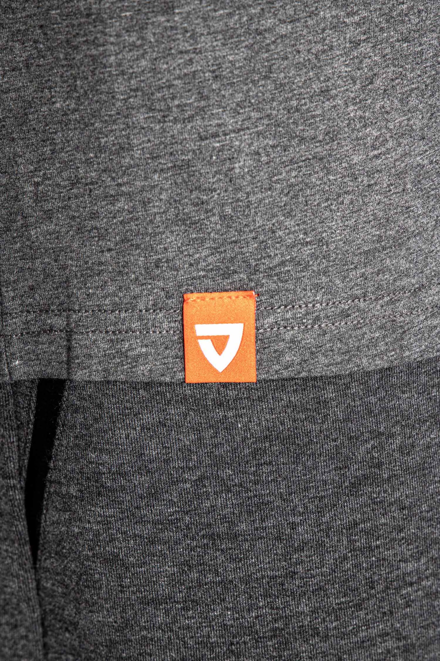 VIA FORTIS ICON TANK TOP GREY